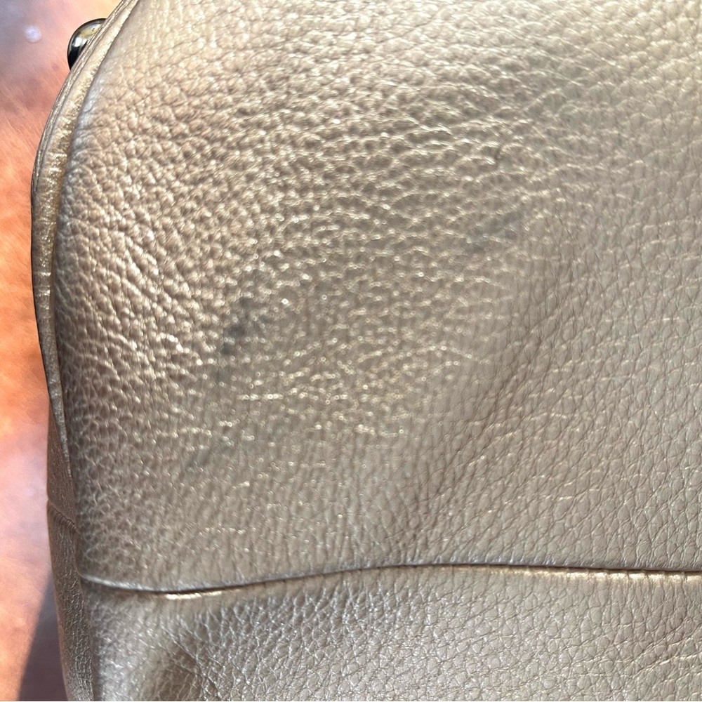 B.Makowsky Genuine Leather Hobo Style Shoulder Bag In Champagne Color - Picture 10 of 11